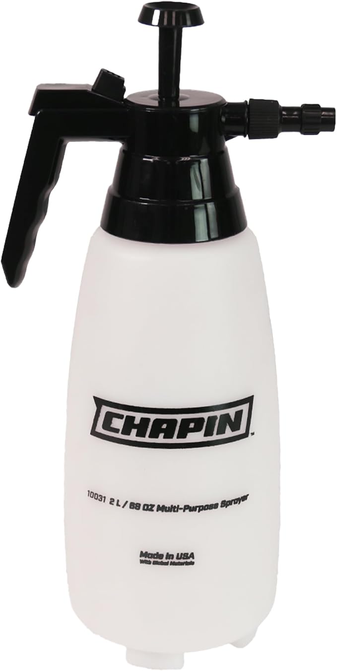Chapin 10031 Handheld Pump Sprayer, 88oz, Multi‑Purpose, Lawn & Garden, Translucent Poly Tank, Adjustable Brass Nozzle, Thumb‑Trigger Lock & in‑Tank Filter for Fertilizer, Weed & Pest Applications