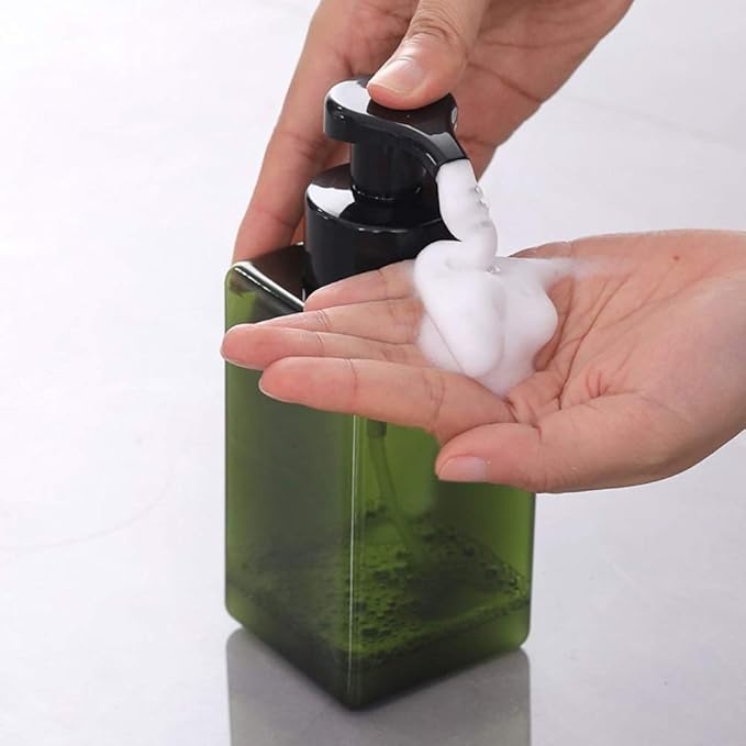 UUJOLY Foaming Soap Dispenser, 450ml (15oz) Refillable Pump Bottle Plastic for Liquid Soap, Shampoo, Body Wash (2 Pcs) (Green)