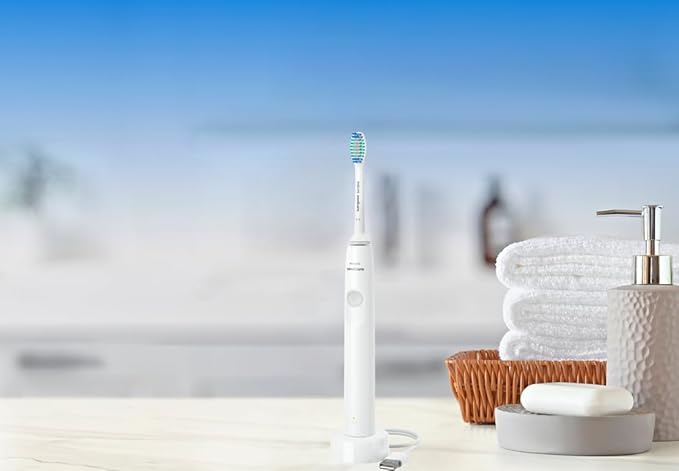 Philips Sonicare DailyClean Rechargeable Toothbrush with Smoocu Case, SmarTimer and Quadpacer