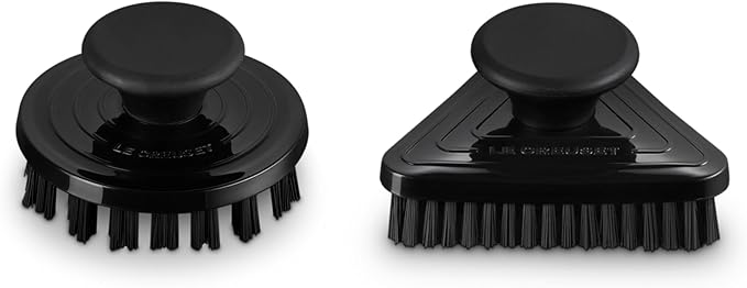 Le Creuset Set of 2 Cleaning Brushes, Shiny Black