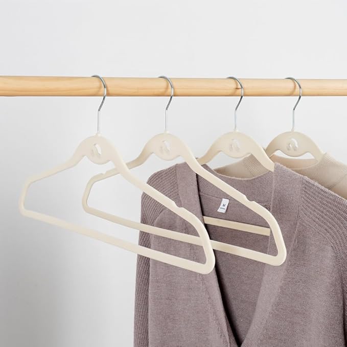 Heavy Duty Velvet Hangers with Cascade Hook, Durable, 360 Degree Rotatable Hook (20, Beige)