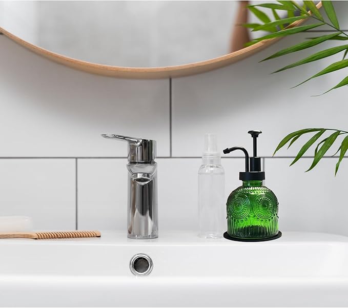 Vintage Soap Dispenser for Bathroom,Glass Kitchen Liquid Soap Dispenser with Pump,Farmhouse Antique,Cute Small Rustic Decor(Green)