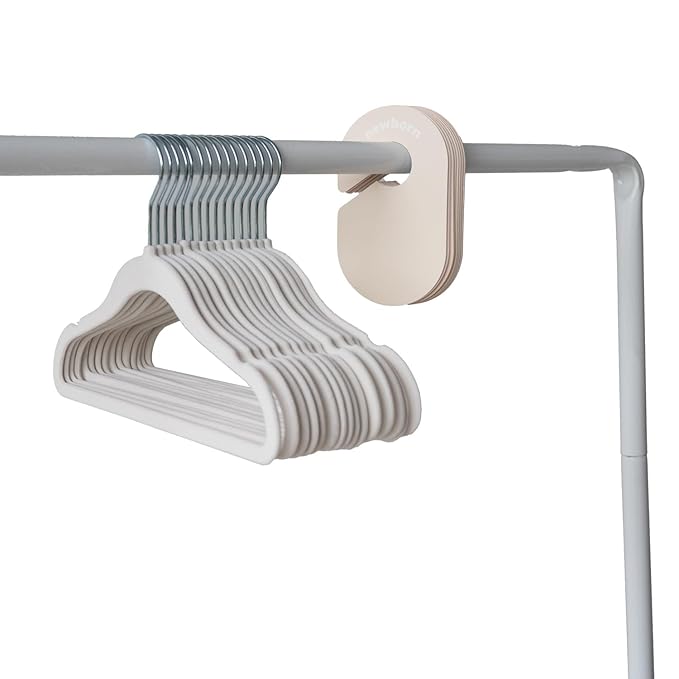 3 Sprouts Baby Closet Organizer Set - 15 Nursery Hangers with 8 Size Dividers, Closet Dividers for Baby Clothes and Clothes Organizer for Infant to Toddler Clothing - Cream Hangers & Neutral Dividers