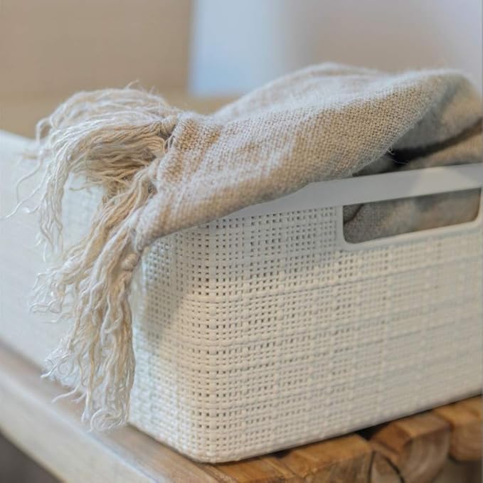 Curver Set of 6 Medium 12L Jute Decorative Plastic Organization and Storage Baskets - Perfect Bins for Home Office, Closet Shelves, Kitchen Pantry and All Bedroom Essentials, White