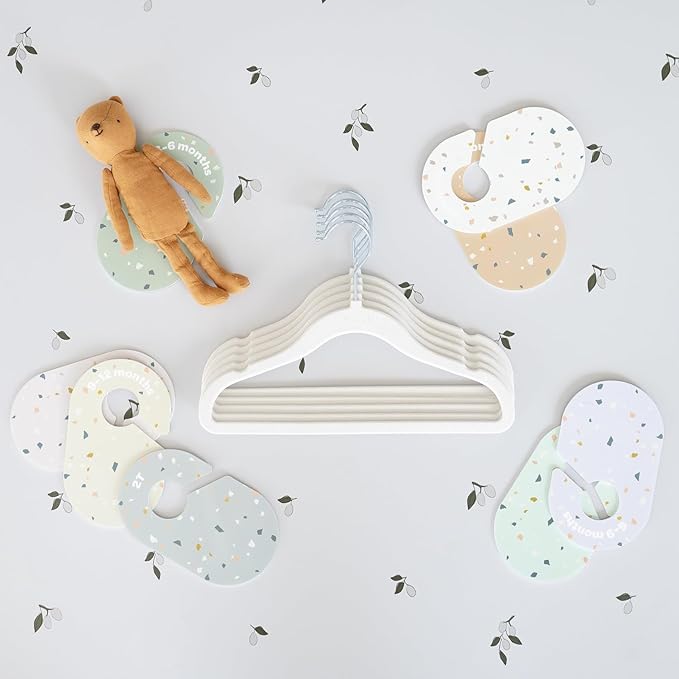 3 Sprouts Baby Closet Organizer Set - 15 Nursery Hangers with 8 Size Dividers, Closet Dividers for Baby Clothes and Clothes Organizer for Infant to Toddler Clothing - Cream Hangers & Terrazzo Dividers