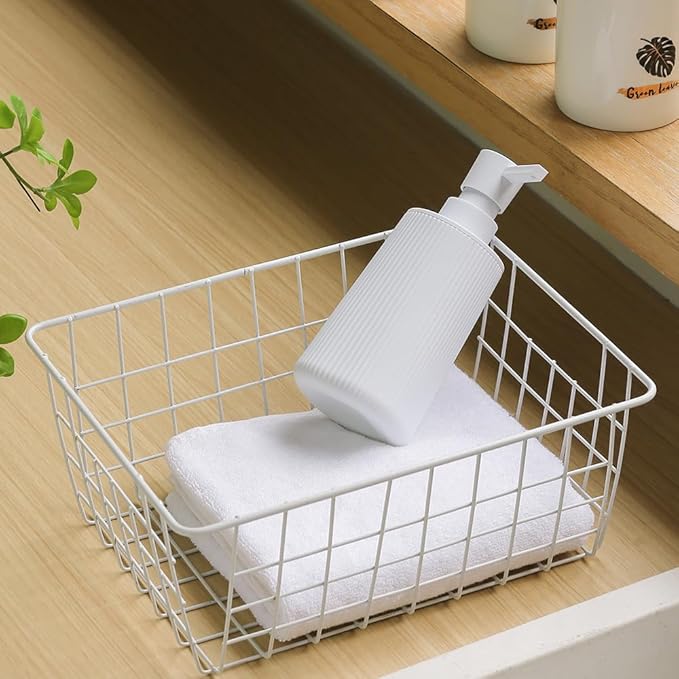 Small Soap Dispenser for Bathroom and Kitchen, Modern Farmhouse Striped Style Plastic Hand Soap Dish Soap Dispenser with Pump Matte White