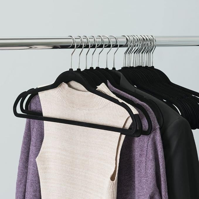 10 Pack Velvet Hangers - Non-Slip and Space-Saving Closet Organizers - Durable Soft-Touch, Black Hangers for Clothes, Coats, and Wardrobe Essentials Luxury, Ganchos De Ropa, Gift