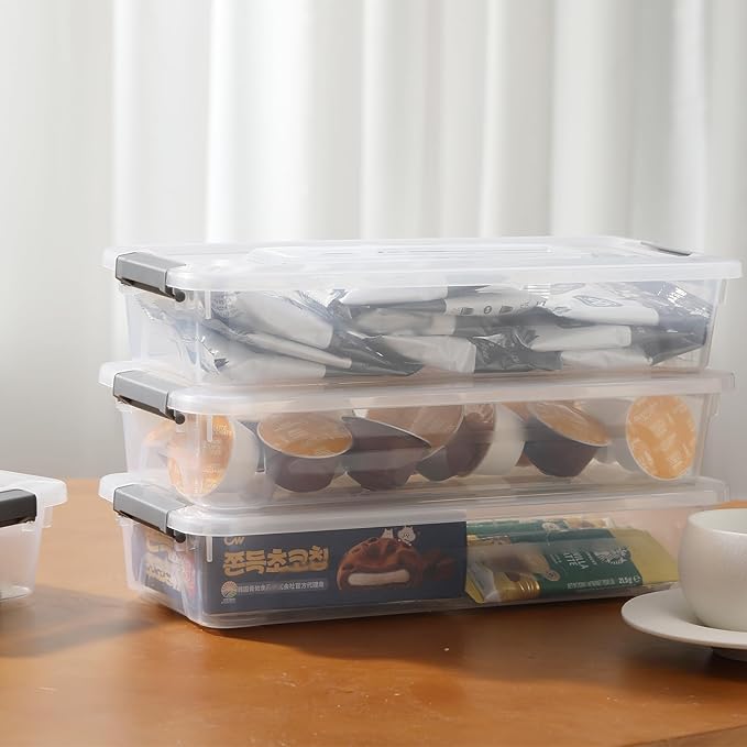 novelinks Clear Stackable Storage Bins with lid Storage Boxes Durable Plastic Organizer Containers for Home Office, Kitchen, Craft Supplies (4 Quart 8 Pack)