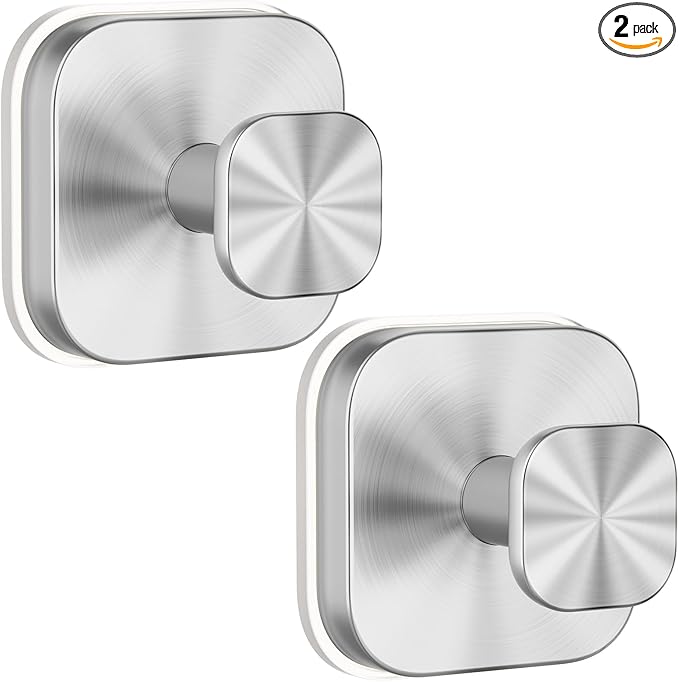 BKV Suction Cup Hooks for Shower,Heavy Duty Shower Hooks for Bathroom Wall,Glass Windows,Smooth Doors to Hang Towels,Robes,Coat,Reusable Suction Cup Wreath Hanger for Christmas Wreaths-Silver(2 Pack)