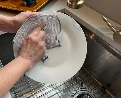 14pcs Non Scratch Metal Dishcloth 8" x 8" Multipurpose Double Layer Metal Dishwashing Rag for Wet and Dry, Dual-Sided Kitchen Cloth for Cleaning pots, Pans, Dishes, + Bonus 4 Microfiber Cloths