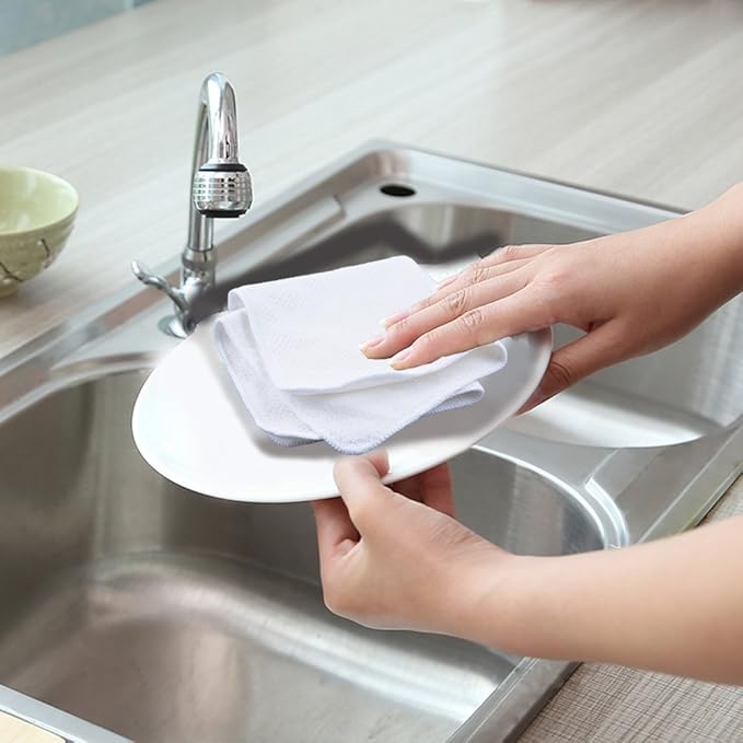 KinHwa Kitchen Washcloths for Dishes Absorbent Microfiber Dish Cloths Quick Dry Dish Rags with Poly Scour Scrub Side Ideal for Kitchen Cleaning (White, 12inchx12inch 9 Pack)