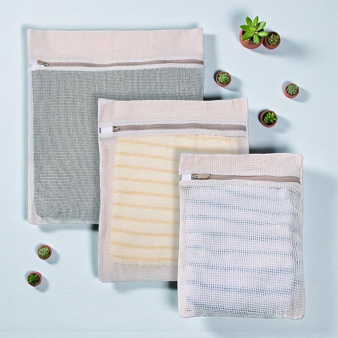 6 cotton mesh laundry bags, resistant to deformation and anti-tangling for washing machines: for sorting and protecting clothes
