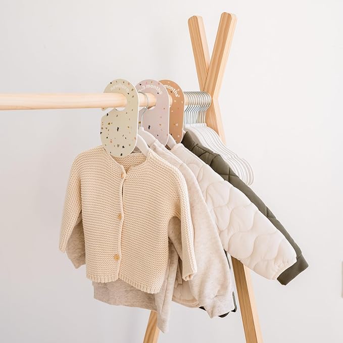 3 Sprouts Baby Closet Organizer Set - 15 Nursery Hangers with 8 Size Dividers, Closet Dividers for Baby Clothes and Clothes Organizer for Infant to Toddler Clothing - Cream Hangers & Terrazzo Dividers