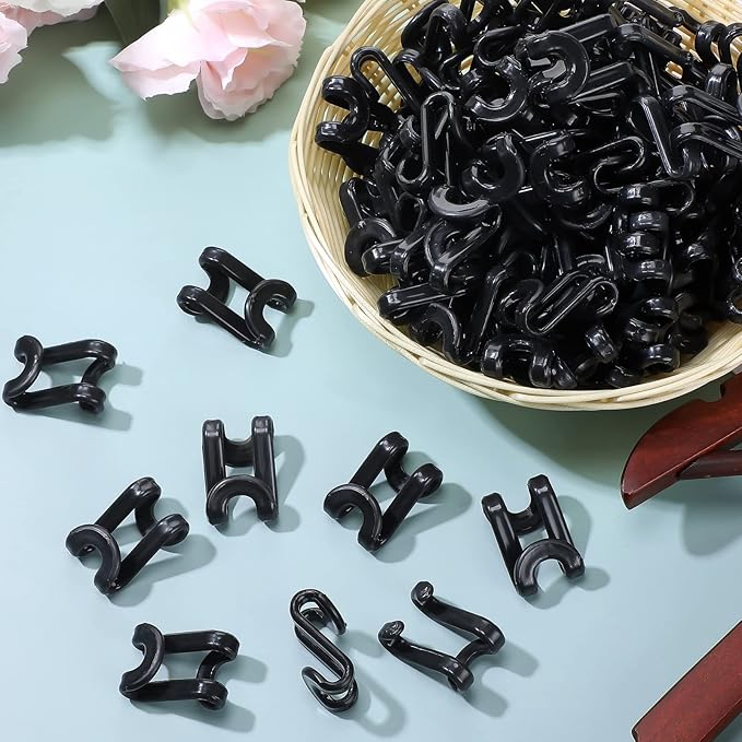 Unittype 200 Pcs Space Saving Hanger Hooks, Clothes Hanger Connector Hooks, Heavy Duty Space Saver Extender Clips for Closet Organizers (Black)