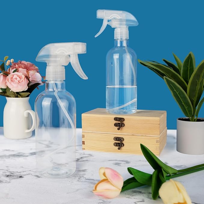 DIYSELF 2 Pack Spray Bottles for Cleaning 16.9 oz/500 ml Water Empty Spray Bottle Heavy Duty Plastic Clear Squirt Mist Spray Bottle with Nozzle for Hair Plants Pets Alcohol Sprayer Weighing Bottles