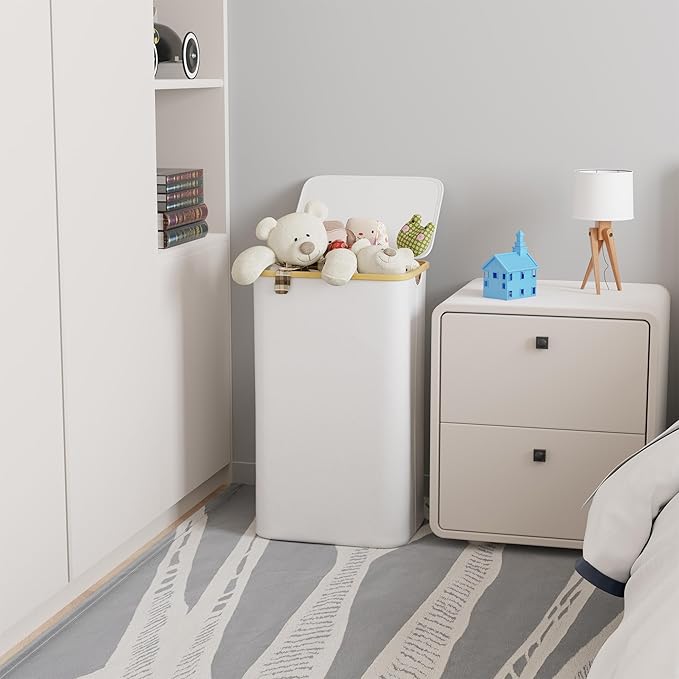 SUOCO Laundry Hamper with Lid, 29 Gal (110L) Clothes Basket with Bamboo Handles, Large Foldable Laundry Hamper for Bedroom, Bathroom, Dorm, Laundry Room - White