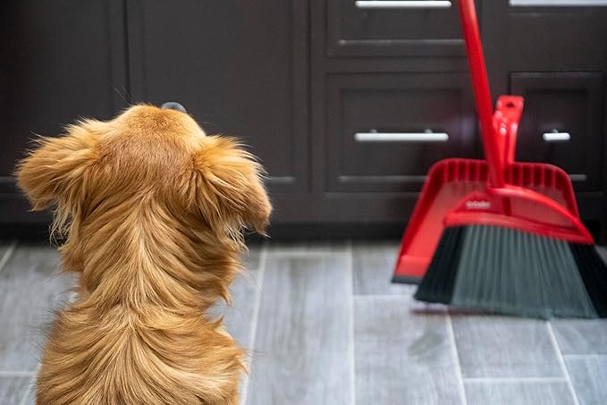 O-Cedar Pet Pro Broom with Step-On Dustpan | Remove 99% with One Sweep | Removes 3 Times More Pet Hair | Quiet Cleaning Tool for Cat and Dog Owners