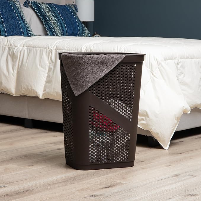 Mind Reader Slim Laundry Hamper with Lid, 60L Clothes Basket, Ventilated Plastic, Brown