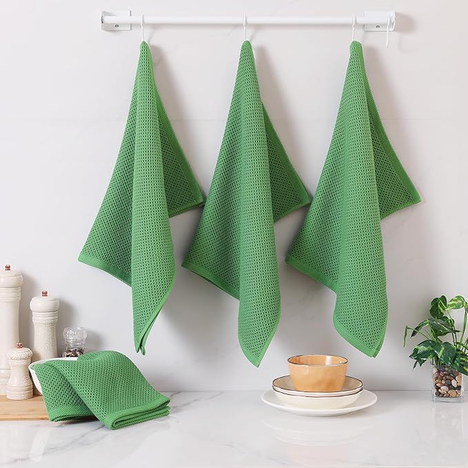 Homaxy 100% Cotton Waffle Weave Kitchen Dish Towels, Ultra Soft Absorbent Quick Drying Cleaning Towel, 20x28 Inches, 4-Pack, Grass Green