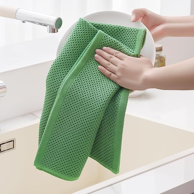 Homaxy 100% Cotton Waffle Weave Kitchen Dish Towels, Ultra Soft Absorbent Quick Drying Cleaning Towel, 20x28 Inches, 4-Pack, Grass Green