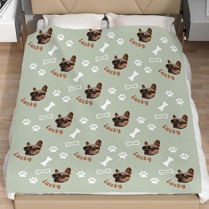 Custom Blanket with Funny Dog Face & Name Personalized Soft Warm Fleece Throw Blankets with Paw Bones Customized Throws for Couch Bed Sofa Unique Gifts for Dog Dad Mom Pet Lovers