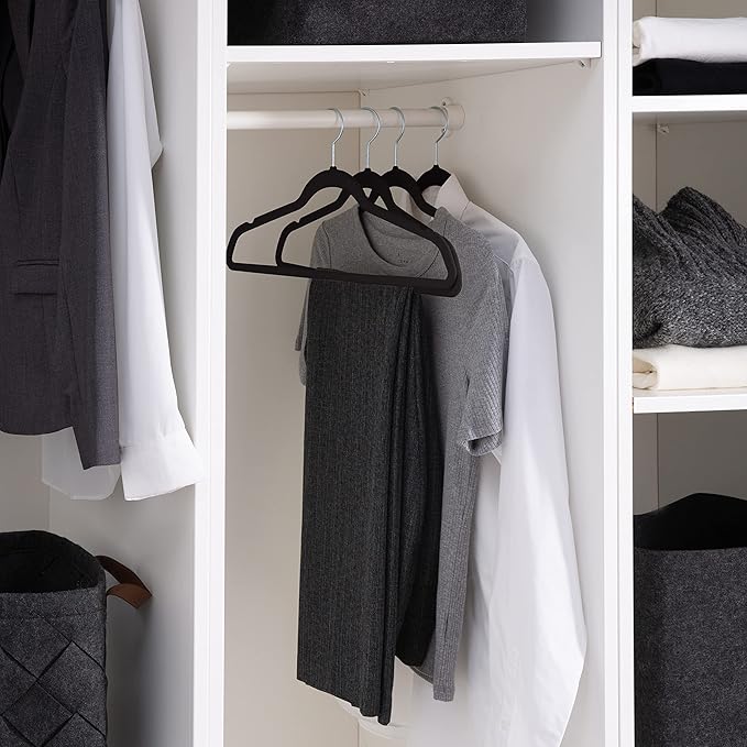 Laura Ashley 25 Pack Slim Velvet Hangers| Durable | Strong Plastic | Slim | Keeps Shape | Closet Organization | Black | Holds 10lbs | Holds Shape