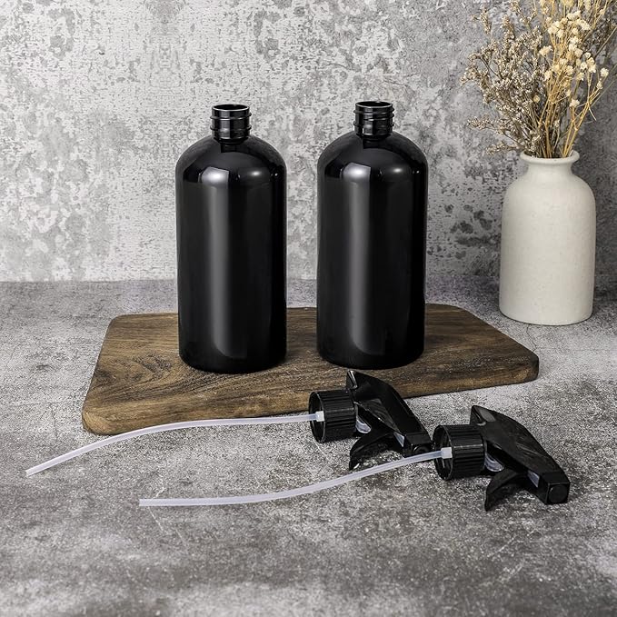 UUJOLY 17 oz Plastic Spray Bottle Trigger Empty Spray Bottles Clear Refillable Container for Water, Essential Oils, Hair, Cleaning Products, Adjustable Head Sprayer and Stream, Black, 2 Pack