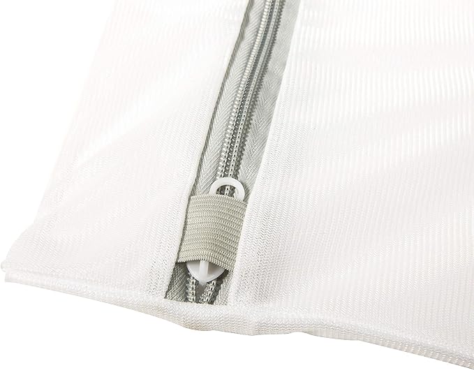 Laura Ashley Large Laundry Delicates with Zipper Closure to Protect Clothes Mesh Wash Bag, Clear, LA-92435