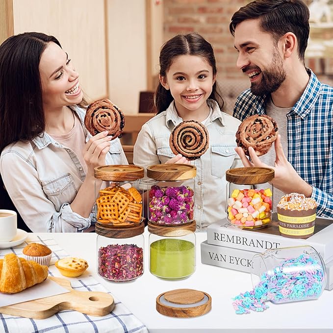 Patoper Small Glass Jars with Labels Spice Jar Round Storage Canister with Wooden Lid Clear Glass Food Jar for Pantry Sugar Tea Coffee Bean Spice Nuts Cookies Bath Salts (6 * 420ml(14oz))