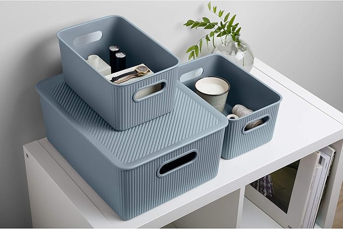 Superio Ribbed Collection - Decorative Plastic Basket Open Home Storage Bins Organizer, Blue Container Boxes for Organizing Closet Storage Bins for Shelves (Bin with Lid- Medium (5 Liter), 1 Pack)