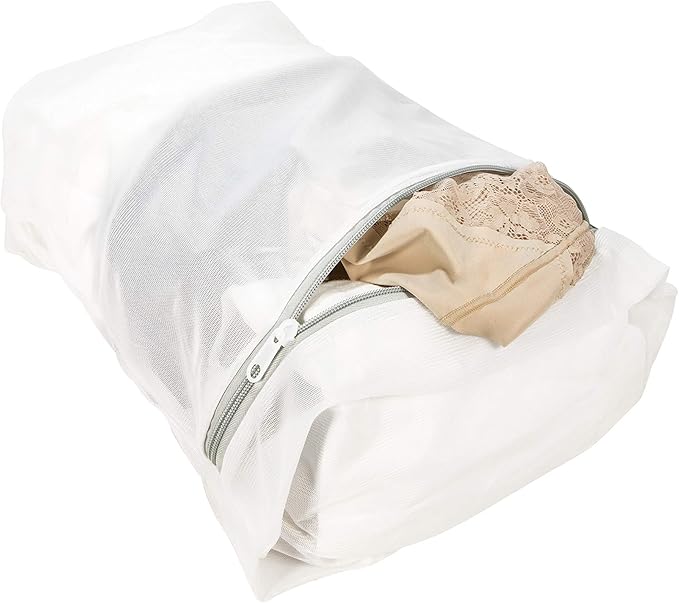 Laura Ashley Large Laundry Delicates with Zipper Closure to Protect Clothes Mesh Wash Bag, Clear, LA-92435