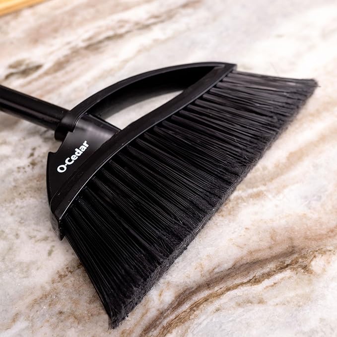O-Cedar Indoor & Outdoor Strong Sweep Broom & Brush Bundle | Heavy Duty Bristles Remove 99% of Dust & Dirt in One Sweep | Step-On Dust Pan | Safe for Hardwoods, Powerful on Outdoor Debris