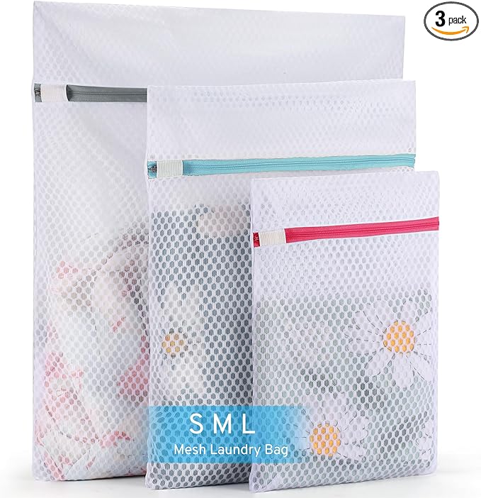 3 Pack 3 Size Durable Honeycomb Mesh Laundry Bags Set for Delicates with AUTO-Lock Zipper, Lingerie Bags for Washing Delicates, Laundry Bags Mesh Wash Bags, Delicates Laundry Bag