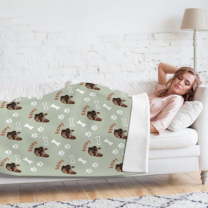 Custom Blanket with Funny Dog Face & Name Personalized Soft Warm Fleece Throw Blankets with Paw Bones Customized Throws for Couch Bed Sofa Unique Gifts for Dog Dad Mom Pet Lovers
