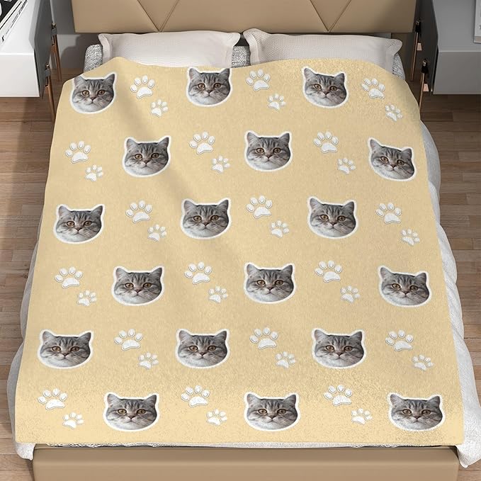 Custom Blanket with Funny Cat Face Personalized Soft Warm Fleece Throw Blankets with Paw Bones Customized Throws for Couch Bed Sofa Unique Gifts for Cat Dad Mom Pet Lovers